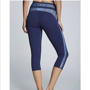 Fabletics Camacan Capri size xs